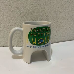 Golf Practice Putting Hole (Also Good for Coffee) Mug Shoebox Hallmark Inc. EUC.